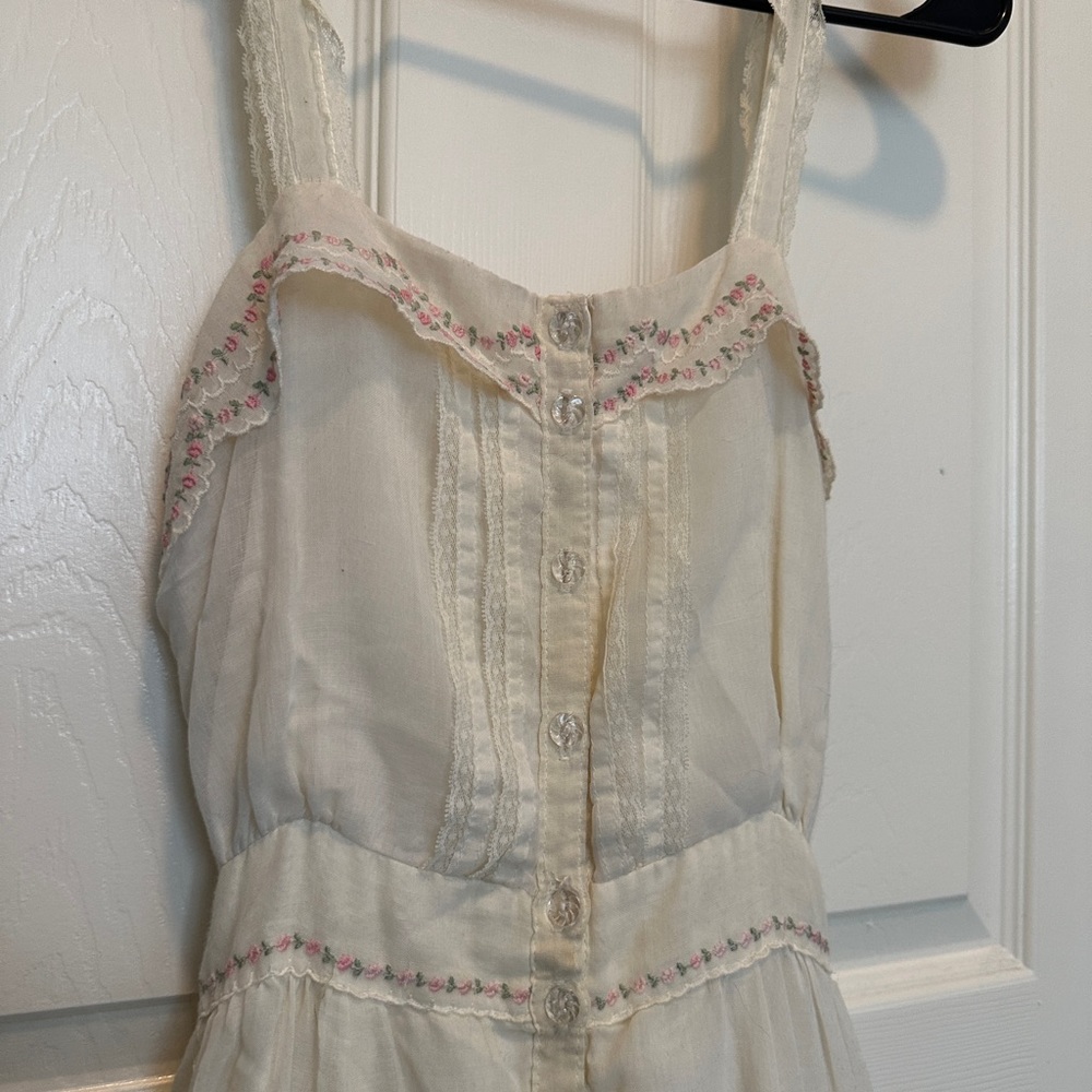 Vintage Gunne Sax Ivory Rose Dress - Picture 2 of 9